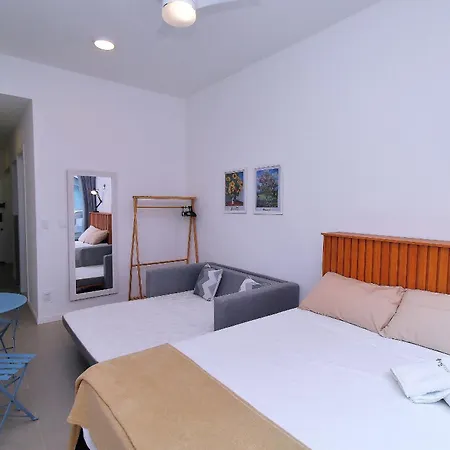 Novo E Recem-Reformado Studio Com Vista Para O Mar